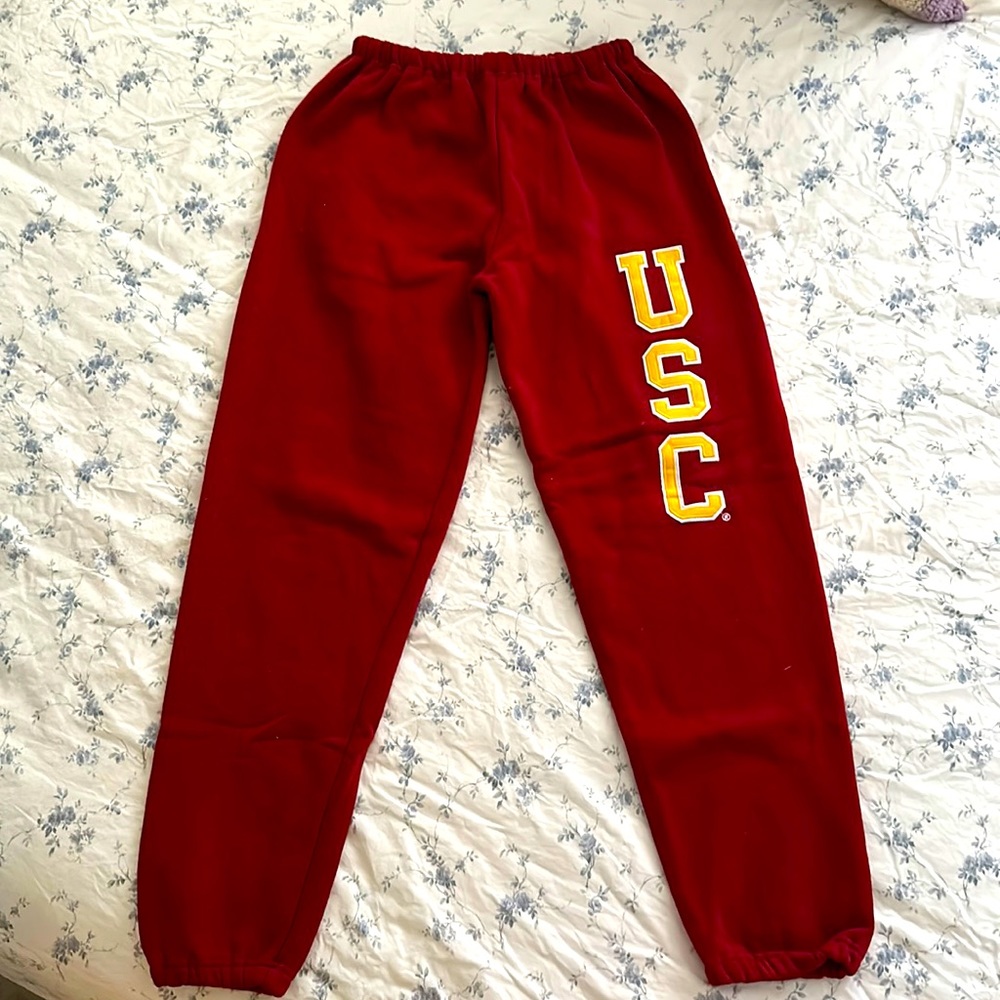 Women’s USC Trojan Sweatpants, Size Small, red/yellow